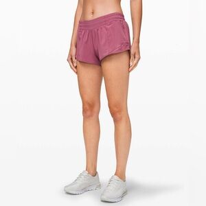 Lululemon Hotty Hot Short II *2.5"
Plumful